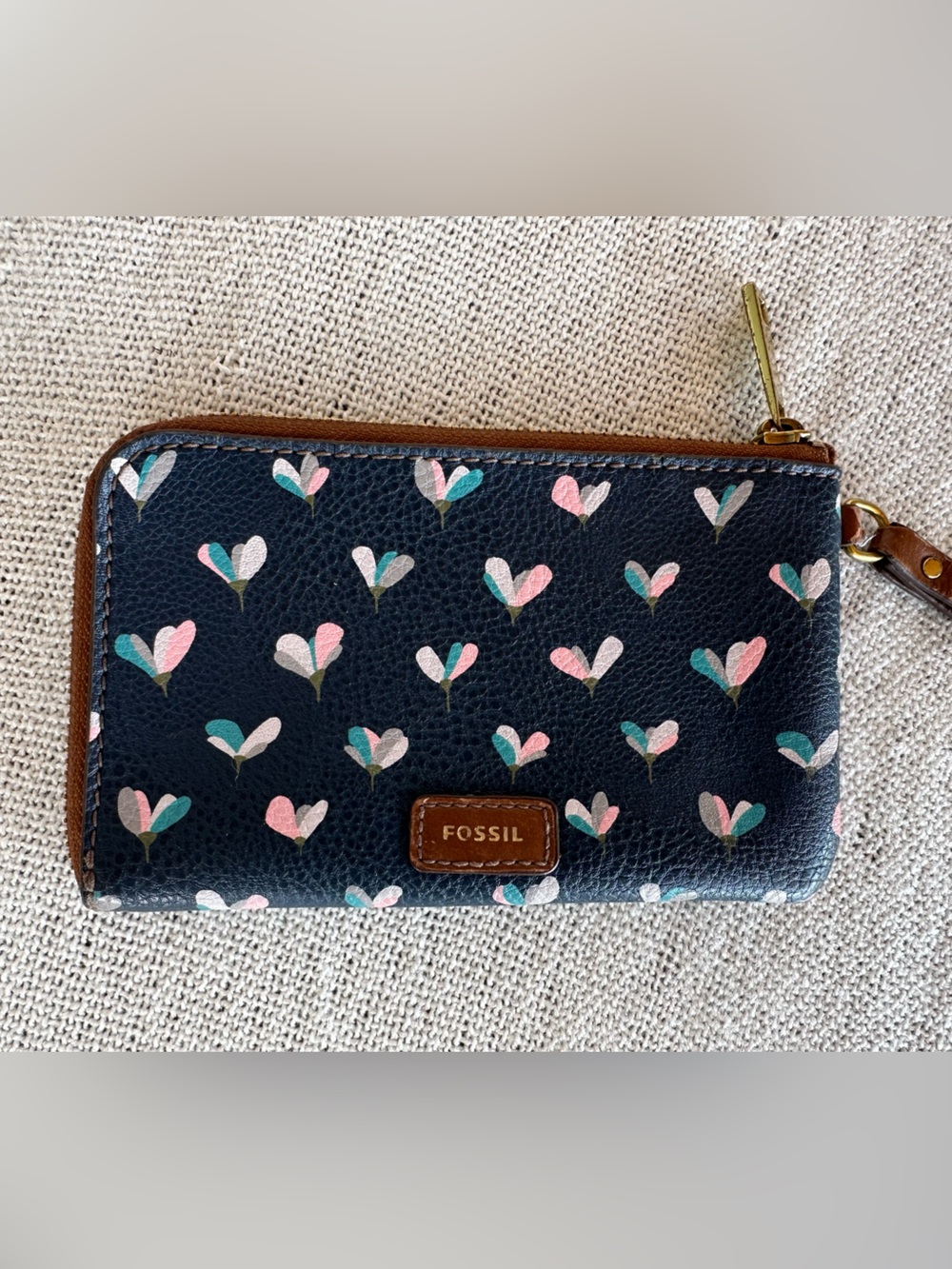 Fossil Navy Wristlet Wallet with Pink and Teal Heart Motif - Picture 3 of 9